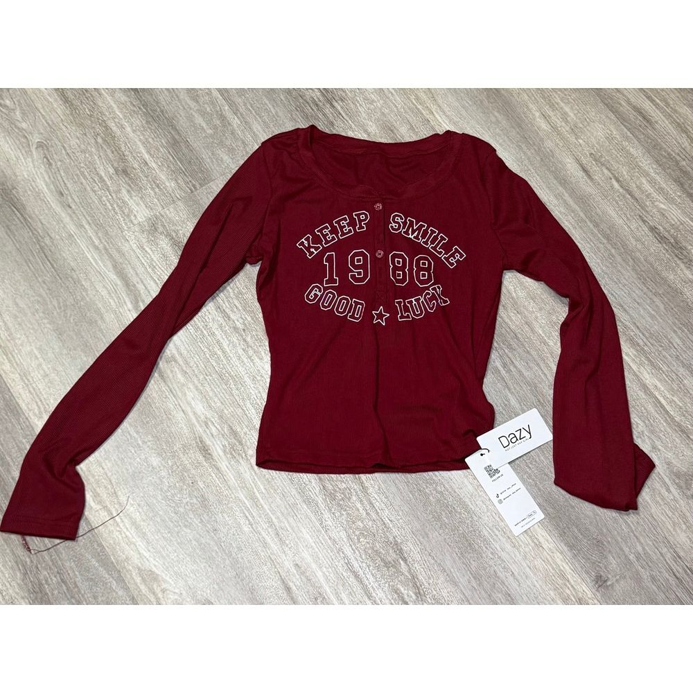 Youth cute‎ long sleeve size large NWT cute burgundy happy top